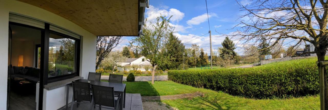 Weingut Harald Ludwig Osann-Monzel Exterior foto